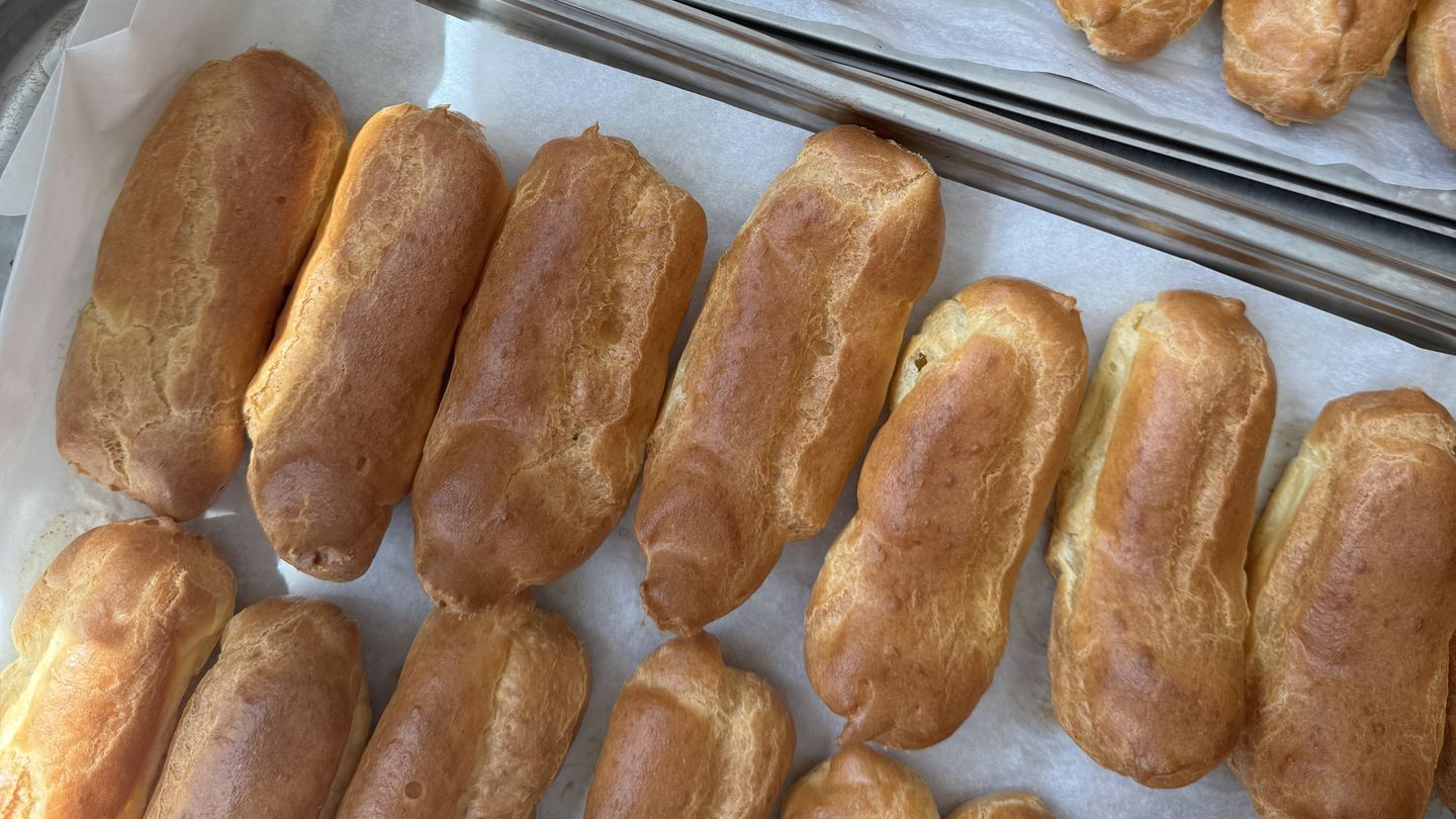 Homemade Eclair Ice Cream