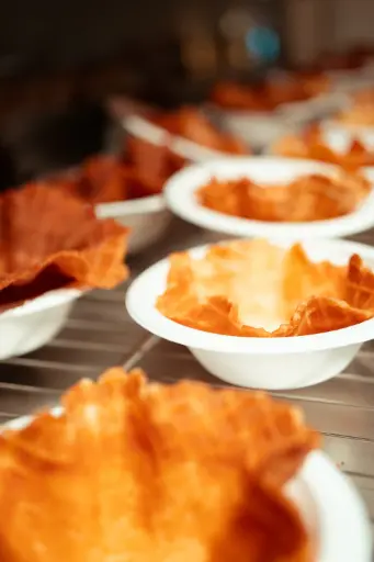 FRESHLY BAKED WAFFLE BOWL
